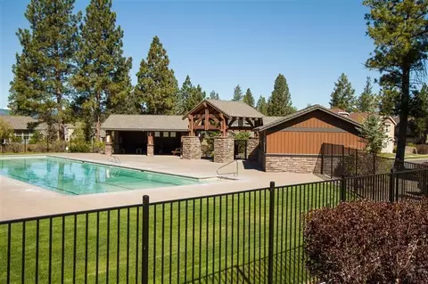 19436 Blue Lake Loop, Bend, OR 97702 photo 18