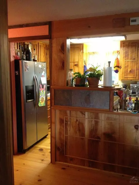 19614 Apache Rd, Bend, OR 97702 photo 2