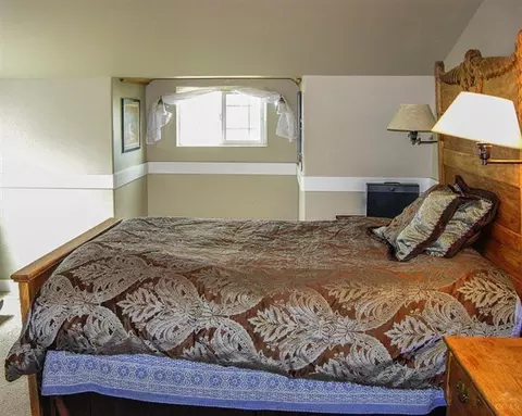 850 NE Robin Ct, Bend, OR 97701 photo 9