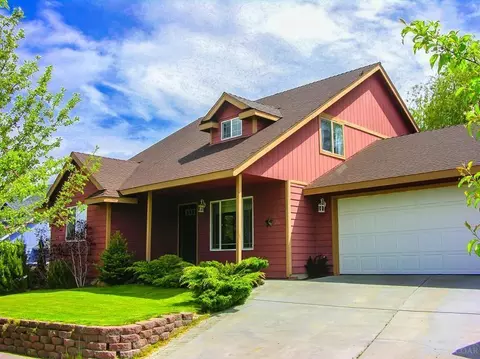850 NE Robin Ct, Bend, OR 97701 photo 1