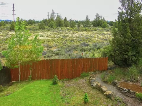 850 NE Robin Ct, Bend, OR 97701 photo 25