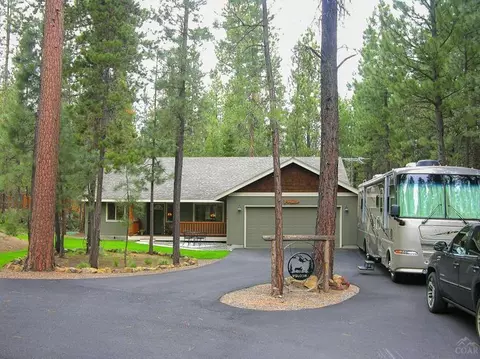 16840 Jacinto, Bend, OR 97707 photo 1