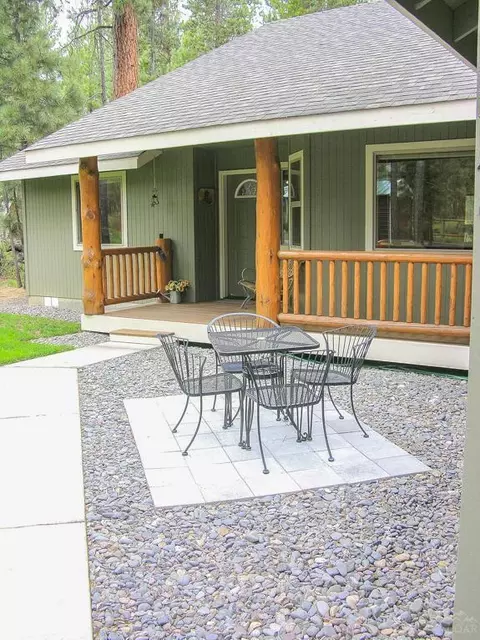 16840 Jacinto, Bend, OR 97707 photo 9