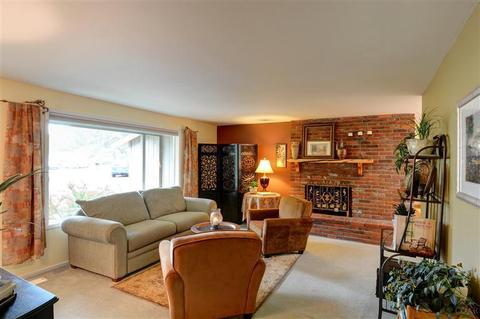 20352 Willopa Ct, Bend, OR 97702 photo 4