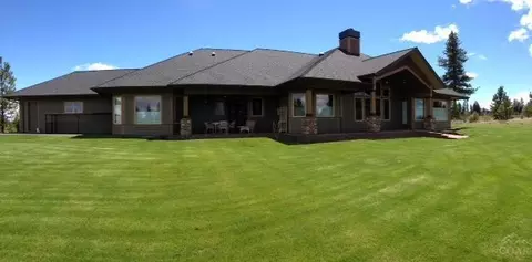 60720 Tekampe, Bend, OR 97702 photo 3