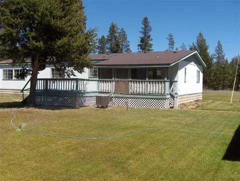 16572 SW Wayne Dr, La Pine, OR 97739 photo 2