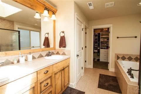 20506 Jacklight Ln, Bend, OR 97702 photo 18
