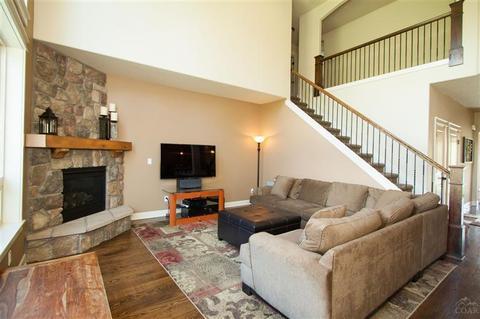 20506 Jacklight Ln, Bend, OR 97702 photo 2