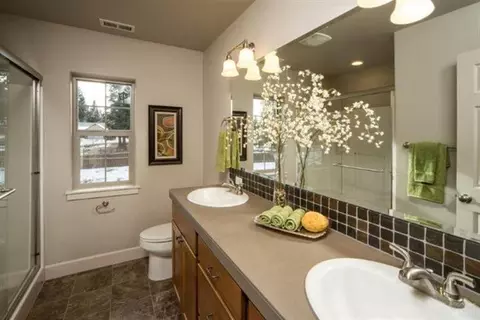60963 SE Miles Ct, Bend, OR 97702 photo 17