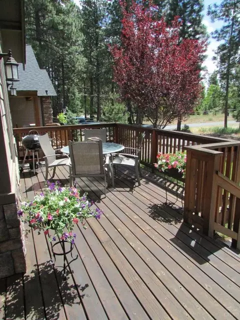 1141 E Cascade Ave, Sisters, OR 97759 photo 16