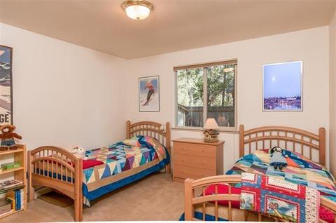 56300 Solar Dr, Bend, OR 97707 photo 19