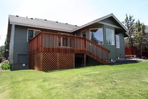 20846 Solstice Dr, Bend, OR 97701 photo 2