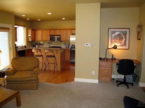 20025 Mcclellan Rd, Bend, OR 97702 photo 5