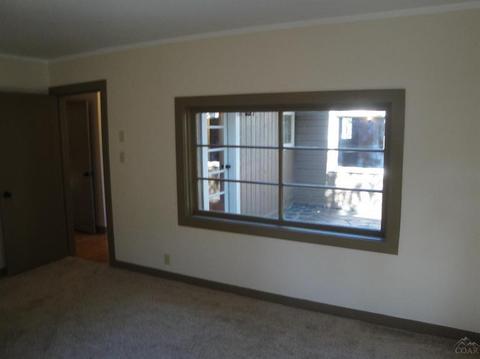 1464 NE 8th St, Bend, OR 97701 photo 9