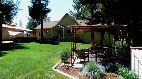 53150 Riverview Dr, La Pine, OR 97739 photo 1