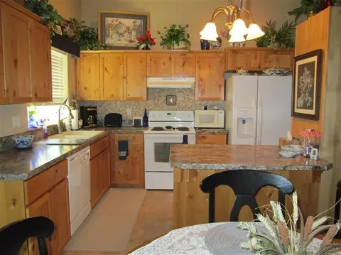 16477 Heath Dr, La Pine, OR 97739 photo 8
