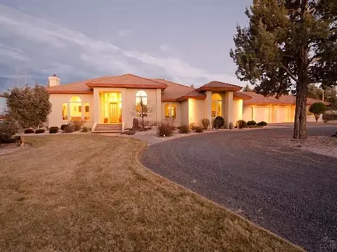 62826 Stenkamp Rd, Bend, OR 97701 photo 1