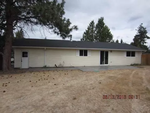 20821 W View Dr, Bend, OR 97702 photo 7