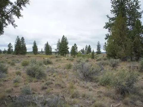 19467 Stafford Loop, Bend, OR 97702 photo 4