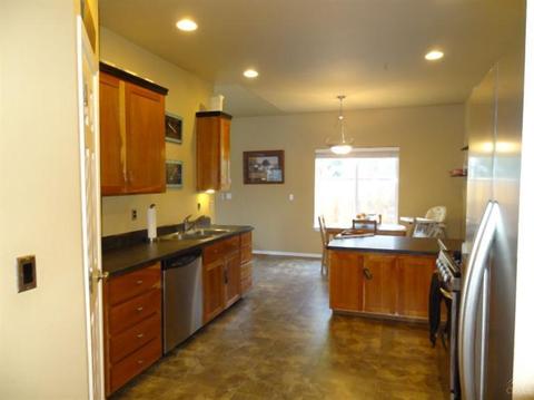 20888 NE Crested Ct, Bend, OR 97701 photo 6