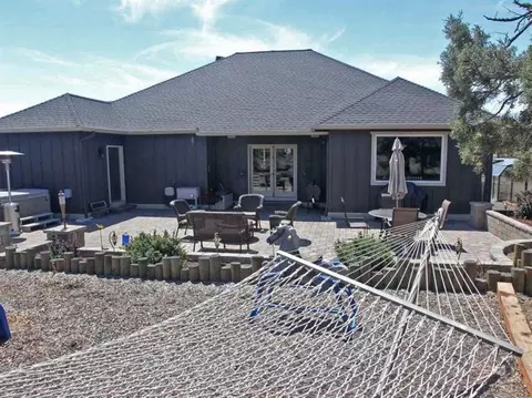 21340 Gift Pl, Bend, OR 97701 photo 22