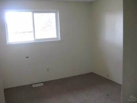 21093 Thomas Dr, Bend, OR 97702 photo 9