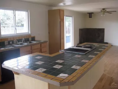 21093 Thomas Dr, Bend, OR 97702 photo 3