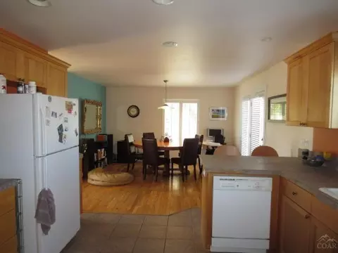 63587 NE Boyd Acres, Bend, OR 97701 photo 7