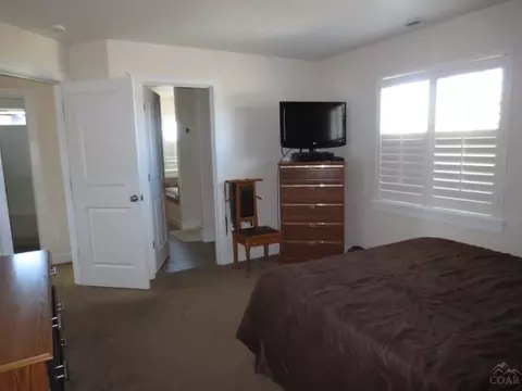 63587 NE Boyd Acres, Bend, OR 97701 photo 12