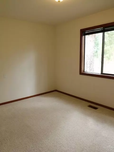 60162 Ridgeview W Dr, Bend, OR 97702 photo 5