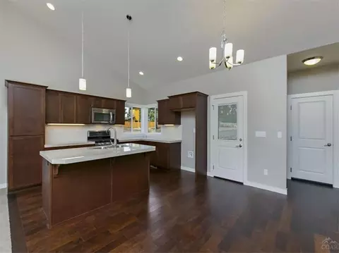 20336 Chase Rd, Bend, OR 97702 photo 8