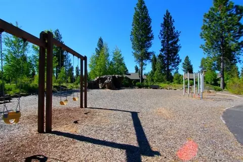 56982 Dancing Rock Loop, Sunriver, OR 97707 photo 14