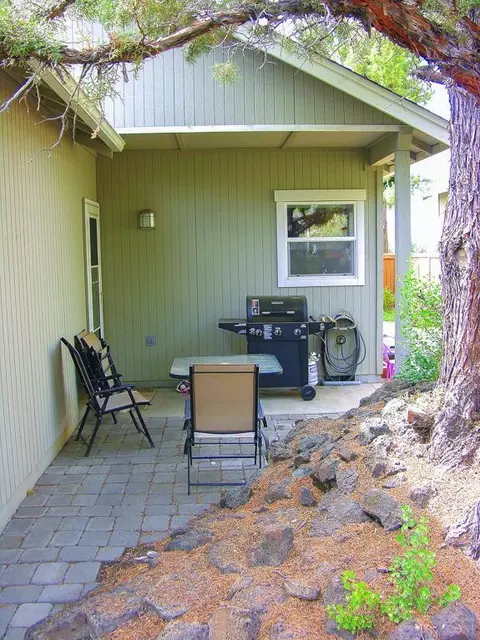 20695 Beaumont Dr, Bend, OR 97701 photo 11