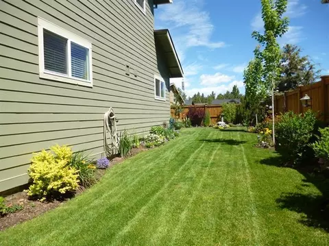 20412 Aberdeen Dr, Bend, OR 97702 photo 18