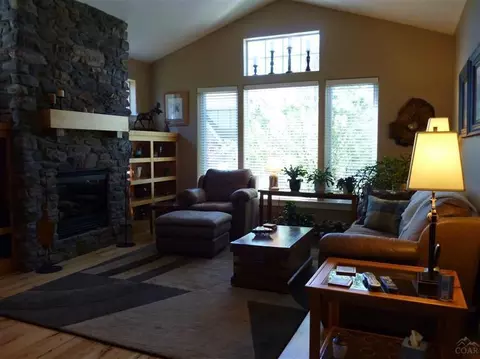 20412 Aberdeen Dr, Bend, OR 97702 photo 5