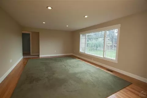20655 Bowery Ln, Bend, OR 97701 photo 18
