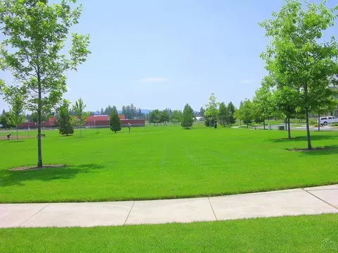 61133 Dayspring Dr, Bend, OR 97702 photo 9