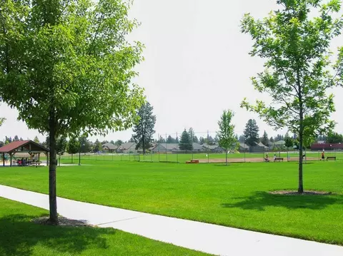 61133 Dayspring Dr, Bend, OR 97702 photo 6