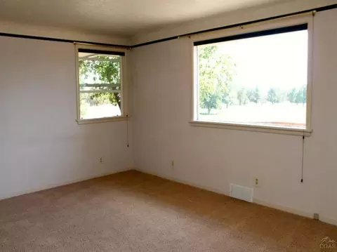 21598 Morrill Rd, Bend, OR 97701 photo 12