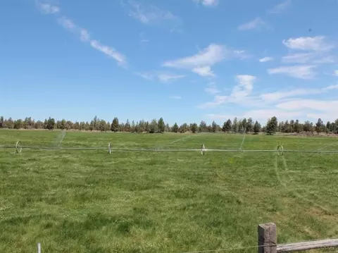 21598 Morrill Rd, Bend, OR 97701 photo 15