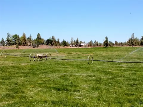 21598 Morrill Rd, Bend, OR 97701 photo 4