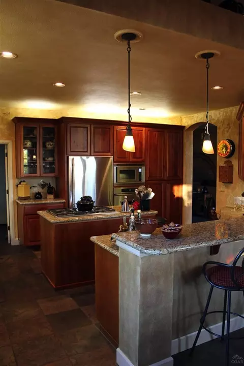 61909 Fall Creek Loop, Bend, OR 97702 photo 11