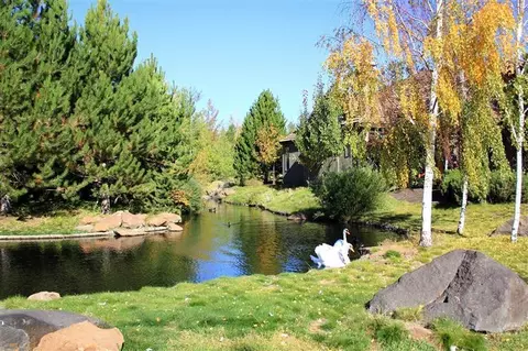 61909 Fall Creek Loop, Bend, OR 97702 photo 5