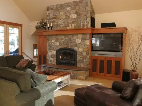 2131 NW Twilight Dr, Bend, OR 97701 photo 7