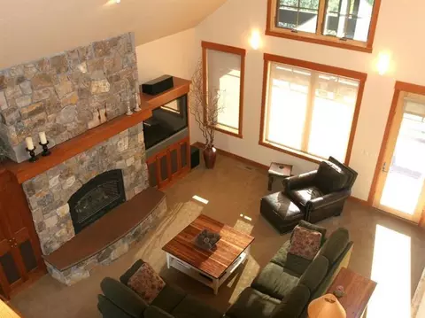 2131 NW Twilight Dr, Bend, OR 97701 photo 9
