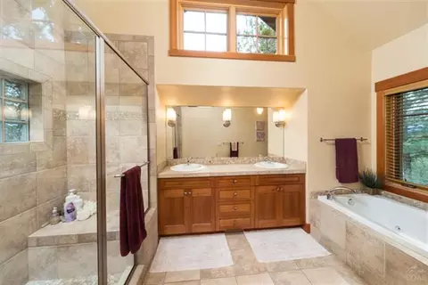 2131 NW Twilight Dr, Bend, OR 97701 photo 12