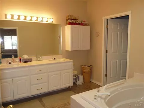 60753 Willow Creek Loop, Bend, OR 97702 photo 10