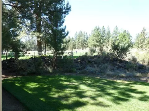 60753 Willow Creek Loop, Bend, OR 97702 photo 13