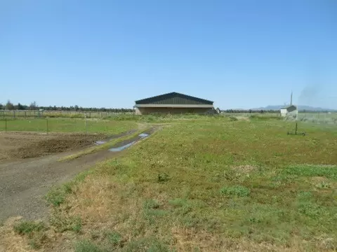 61260 Obernolte Rd, Bend, OR 97702 photo 4