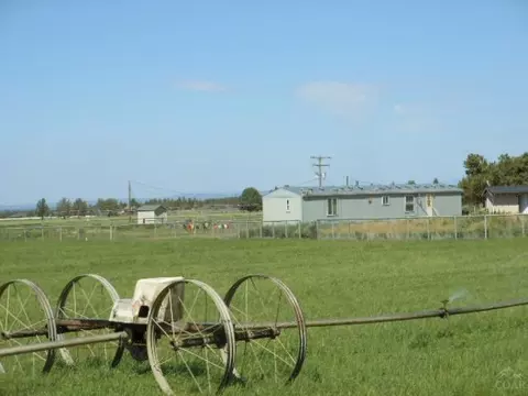 61260 Obernolte Rd, Bend, OR 97702 photo 18